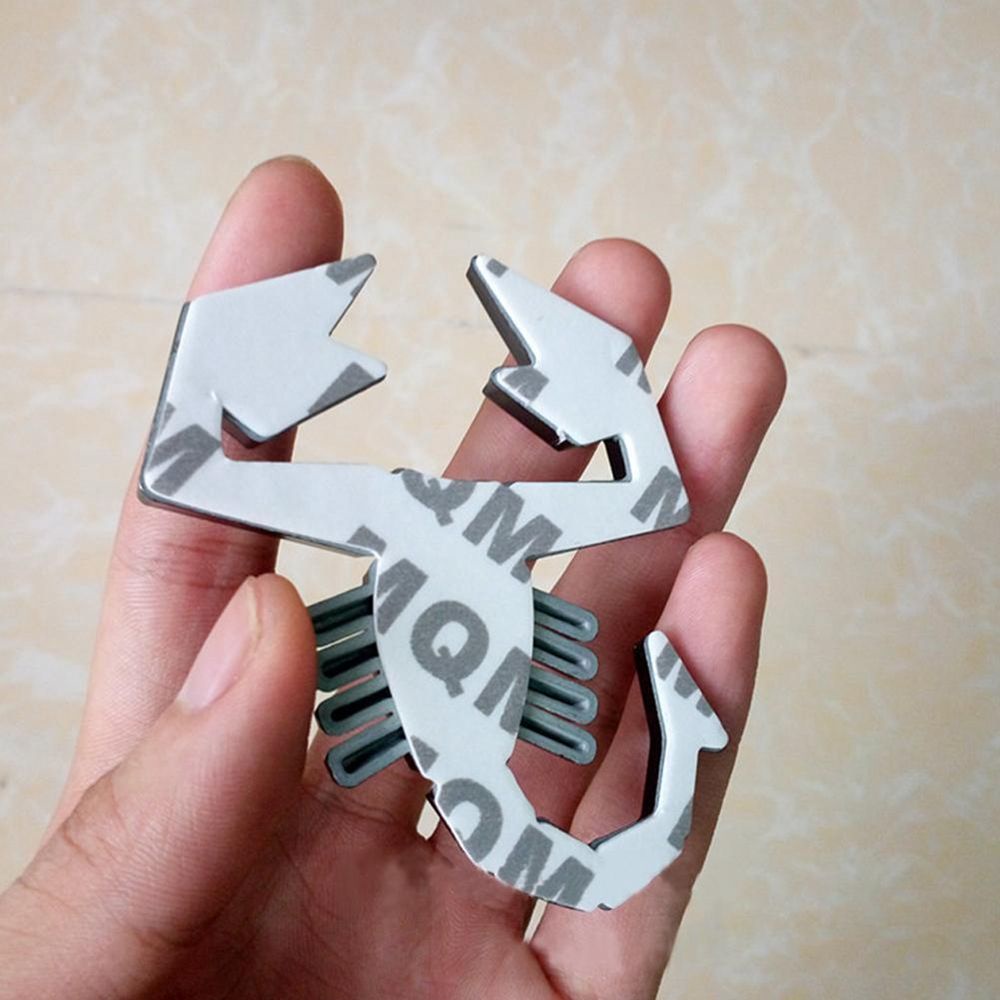 Suyou Stiker Emblem Scorpion 3d Bahan Metal Warna Silver Untuk Dekorasi Mobil / Truk