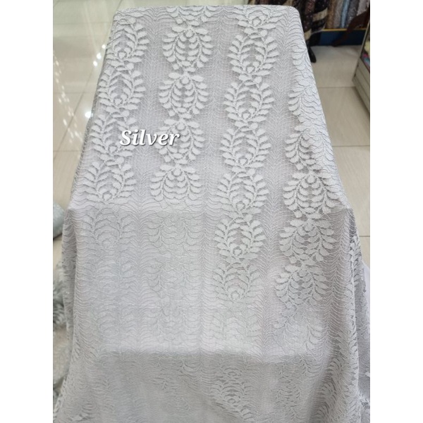 Broklat Cornely Halus