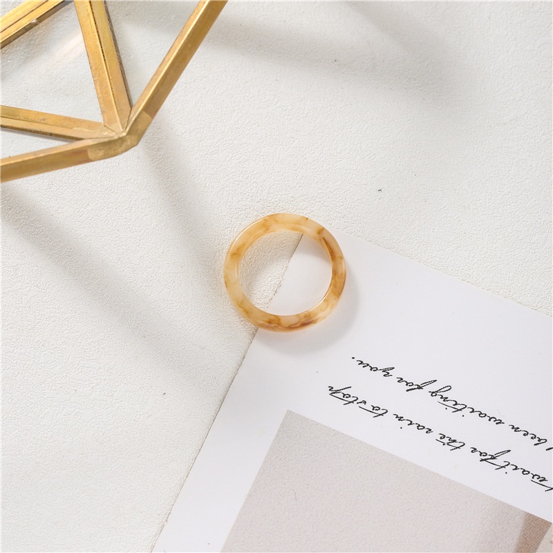 Korean Style Acetic Acid Amber Color Simple Style Women Rings for Girlfriend Gift