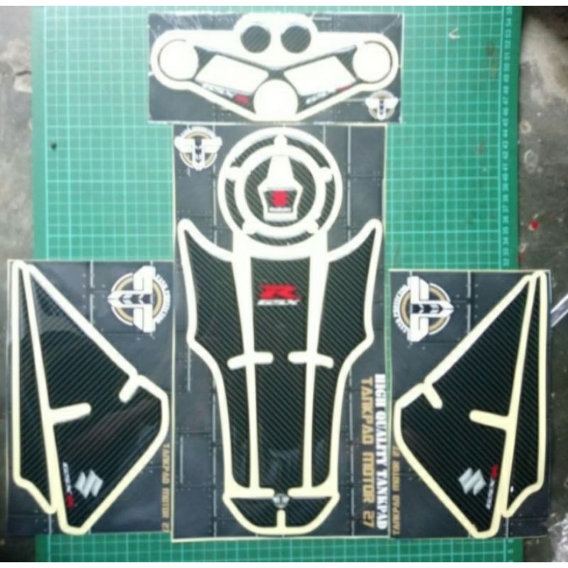 Stiker Sticker Resin Timbul Tankpad Tank Protector Suzuki GSX R 150