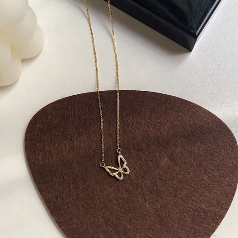 Kalung Liontin Kupu-Kupu Bahan Zirkon Warna Rose Gold Untuk Wanita