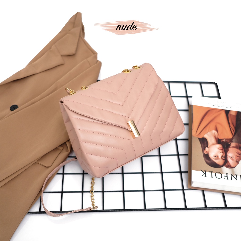 Sling bag Isyana Embos - Tas Selempang Wanita