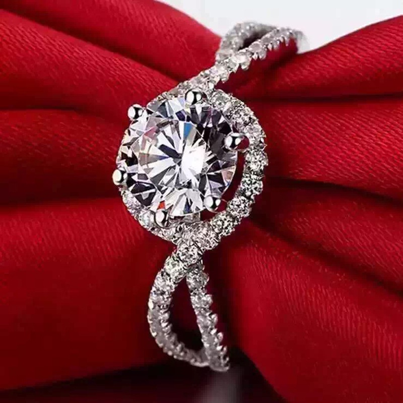 Fashion and Fully-Jewelled Winding Diamond Ring Open Ring