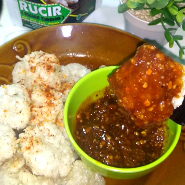 

Rujak Cireng RUCIR Bumbu Khas Mahajiani Makanan Instan Rujak Bumbu Cireng Oleh Oleh Bandung 325gr