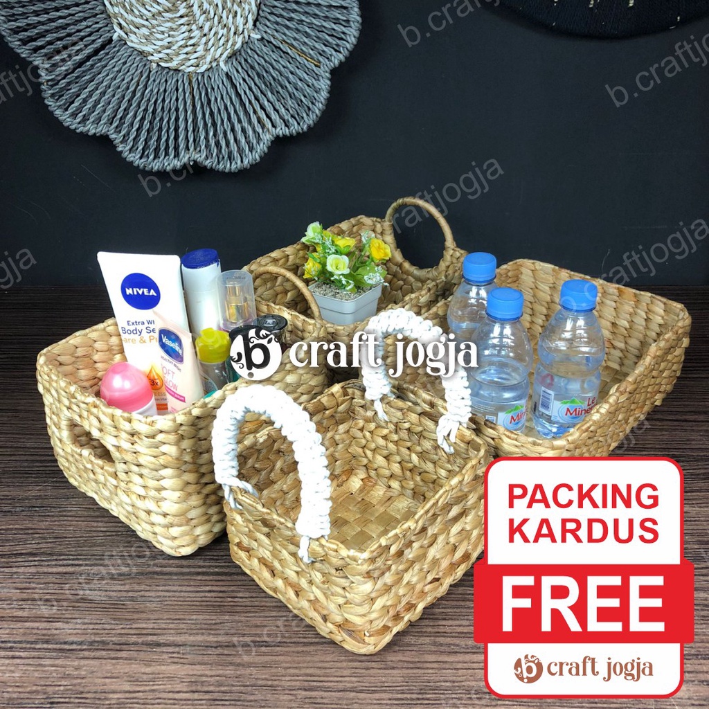 Keranjang Anyaman Enceng Gondok / Tempat Aqua / Tempat Kosmetik Kerajinan Anyaman Jogja