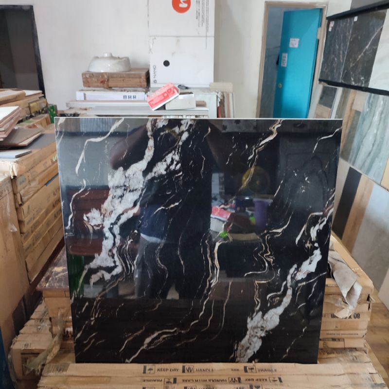 granit 60x60 lantai  torch 6004 hitam motip salur