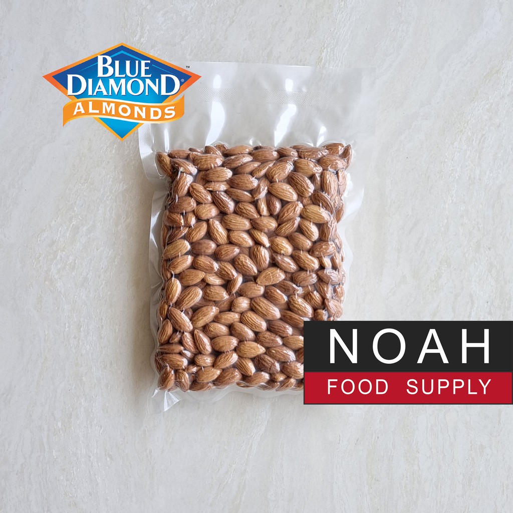 

KACANG ALMOND MENTAH UTUH 1 KG RAW WHOLE ALMOND BLUE DIAMOND 1 KG