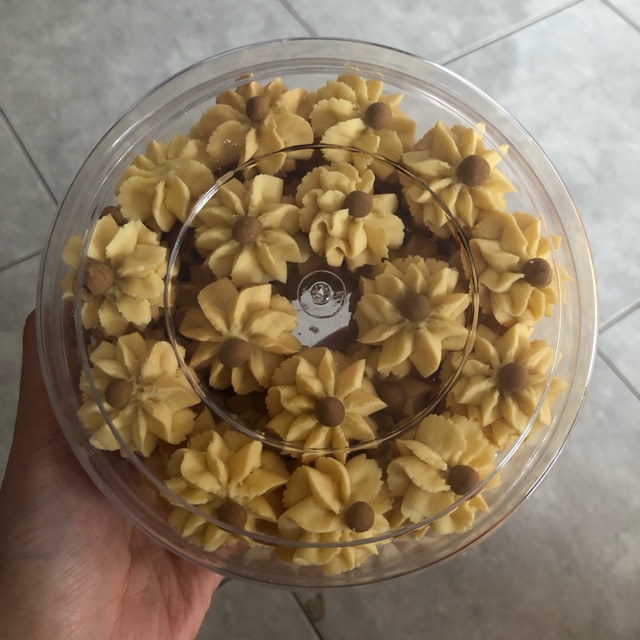 

Kue Mentega