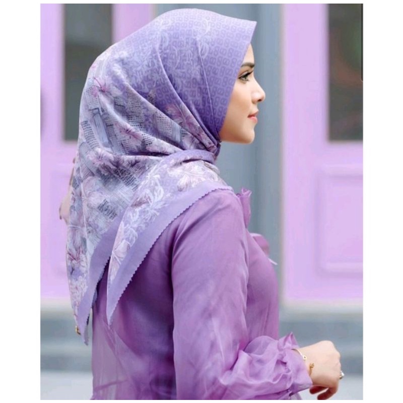 Malaya Series IRIS Buttonscarves