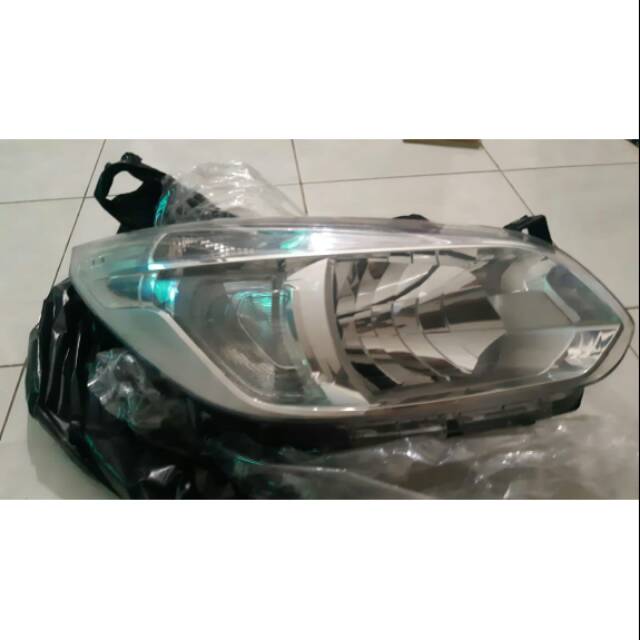 Headlamp lampu depan chevrolet spin