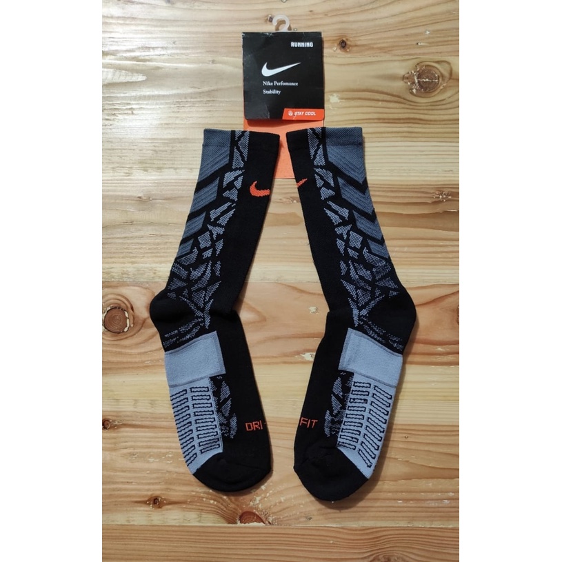 KAOS KAKI RUNNING/FUTSAL/BASKET/BULU TANGKIS  TERBAIK DAN TERLARIS 2021/2022