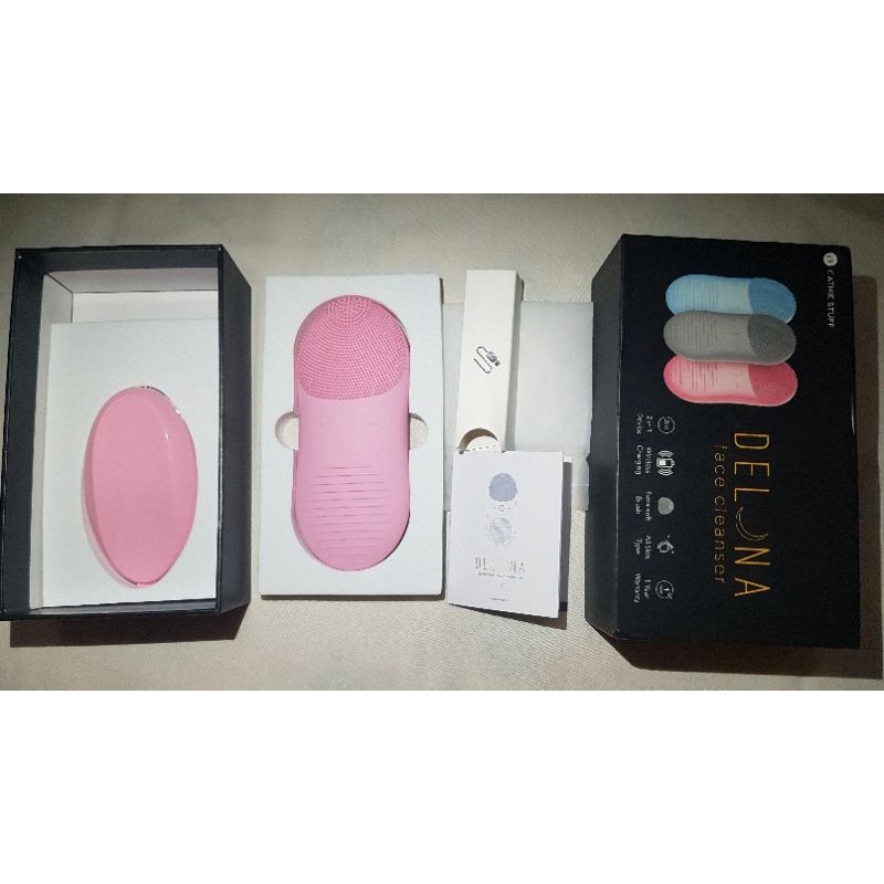 DELUNA FACE CLEANSER FROM CATHIE STUFF SEPERTI FOREO LUNA