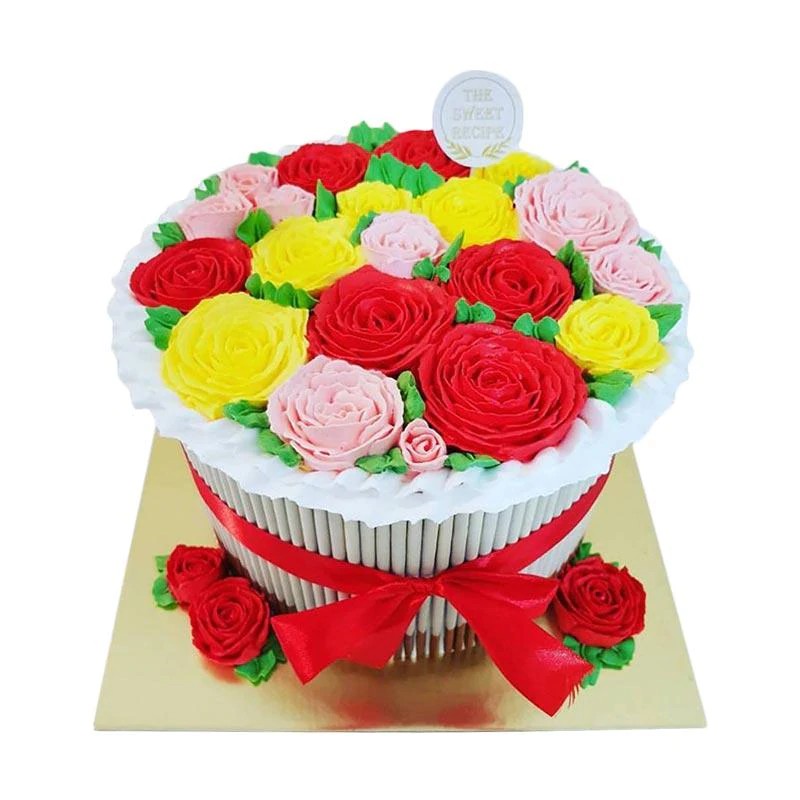 

The Sweet Recipe Bouquet Flower Cake Pink Kue Tart Buttercream