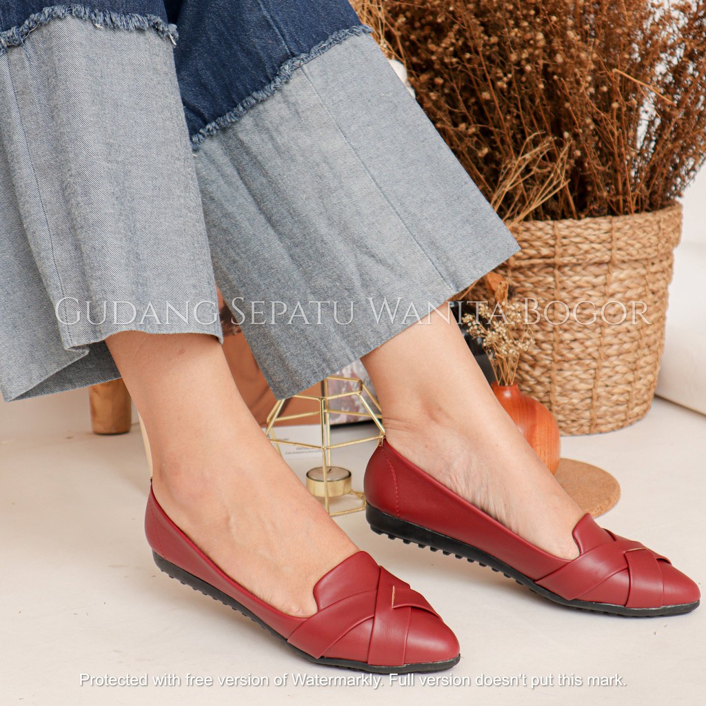 Gratica Sepatu Wanita Flat Shoes Silang Dasi B05 SD