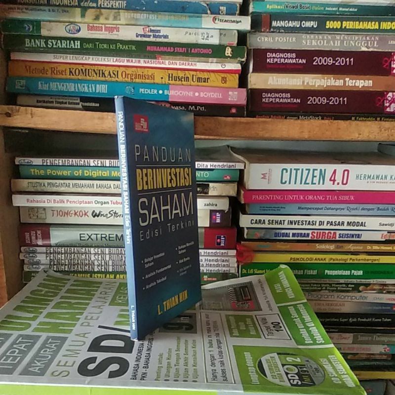 Buku Panduan Berinvestasi Saham - Preloved/Buku Bekas