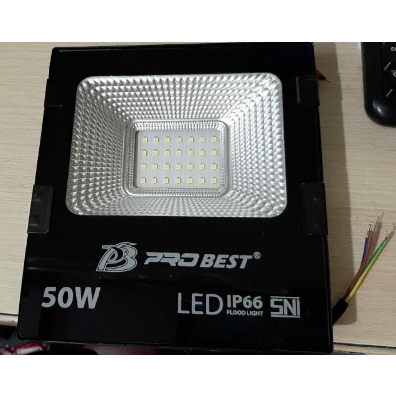 probest 50. Watt lampu sorot