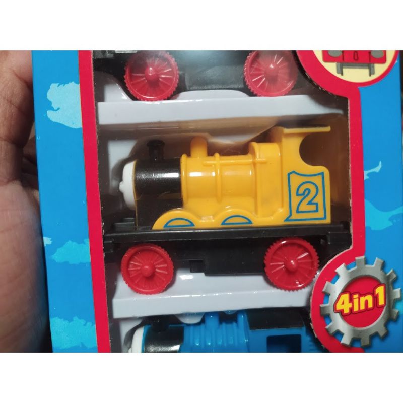 MAINAN KERETA THOMAS SET