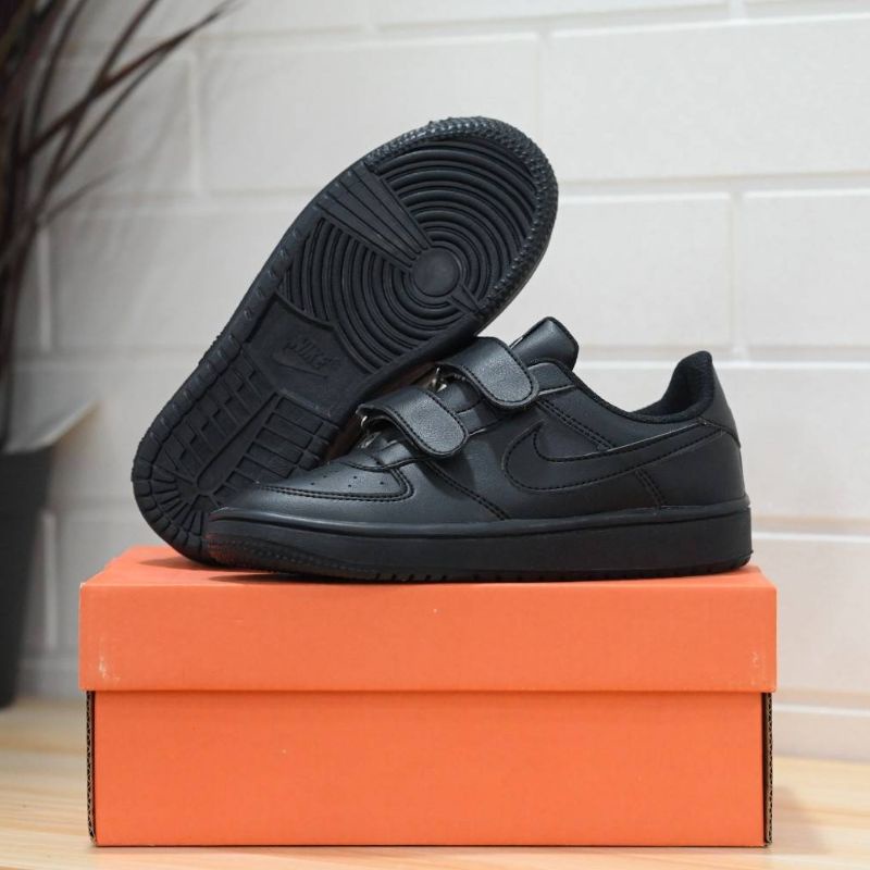 SEPATU ANAK SEKOLAH FULL BLACK SEPATU NIKE ANAK SEKOLAH LAKI LAKI FULL HITAM SEPATU SEKOLAH MURAH