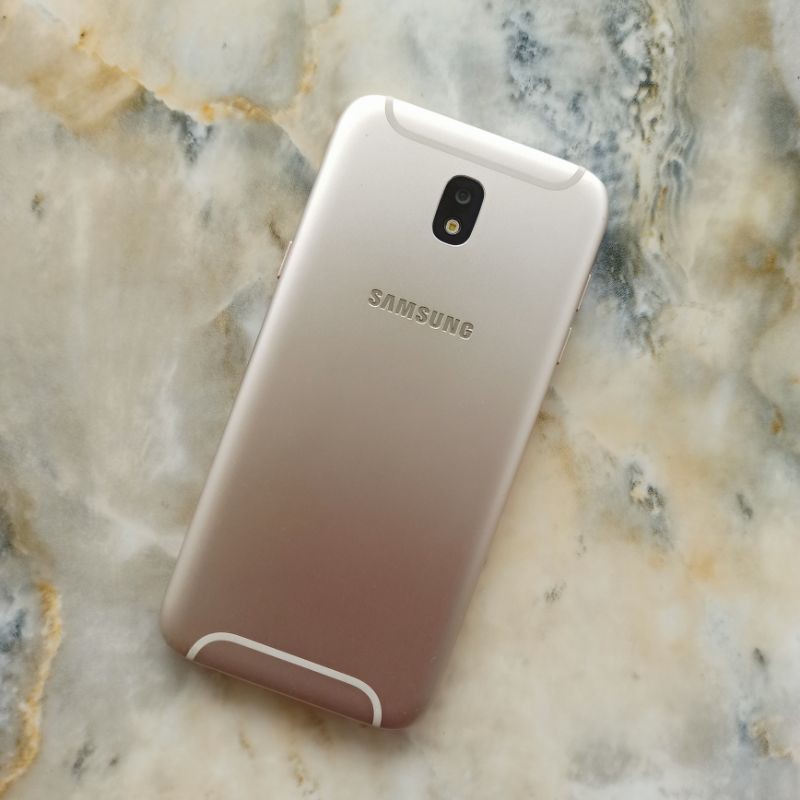 Samsung J5 Pro NFC ram 3 internal 32 gb seken