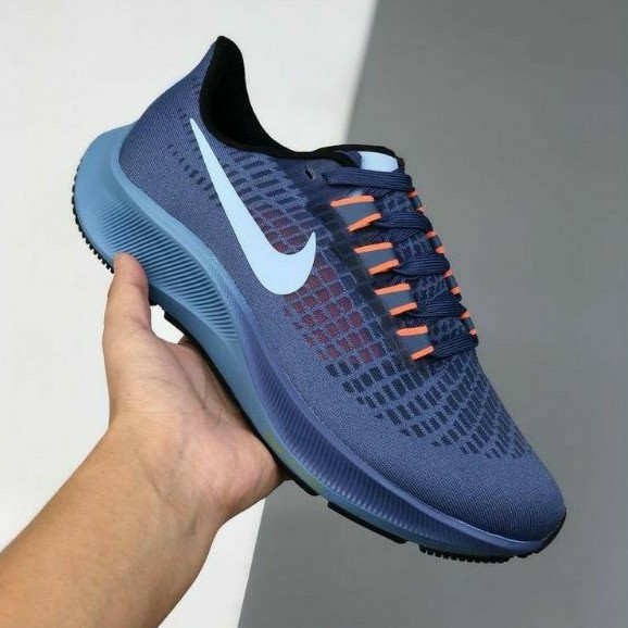Sepatu Nike Air Zoom Pegasus 37 Obsidian Buat Cowok