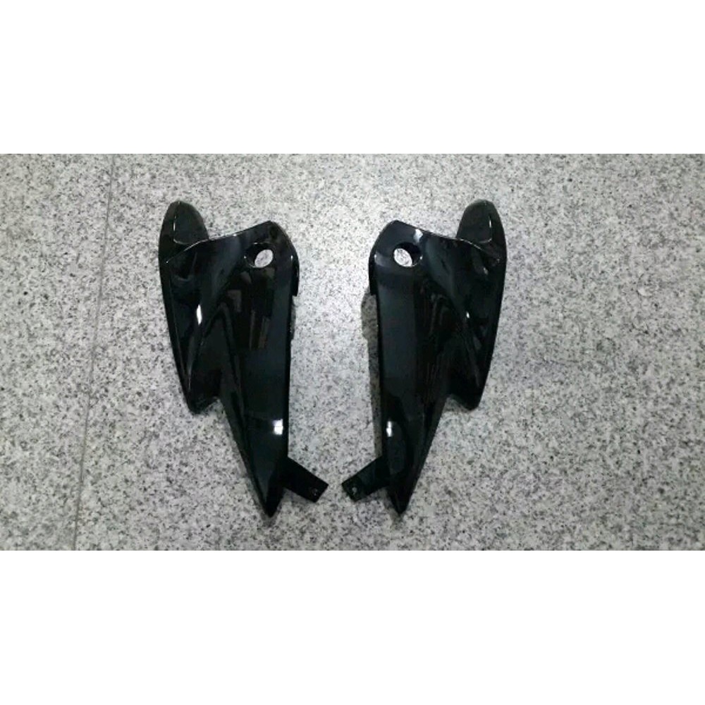 Cover Kuping Lampu Depan Mega Pro New Mono Shock Hitam