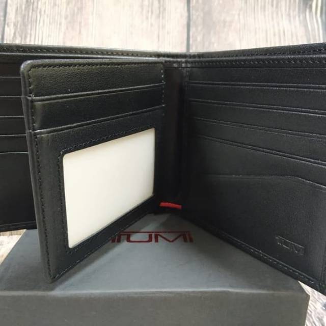 Dompet Pria/TUMI WALLET/Dompet Global Center  Flip id Passcase