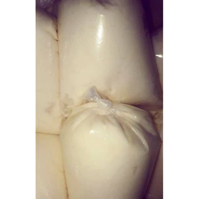 

Buttercream 500gr topping kue cream tar