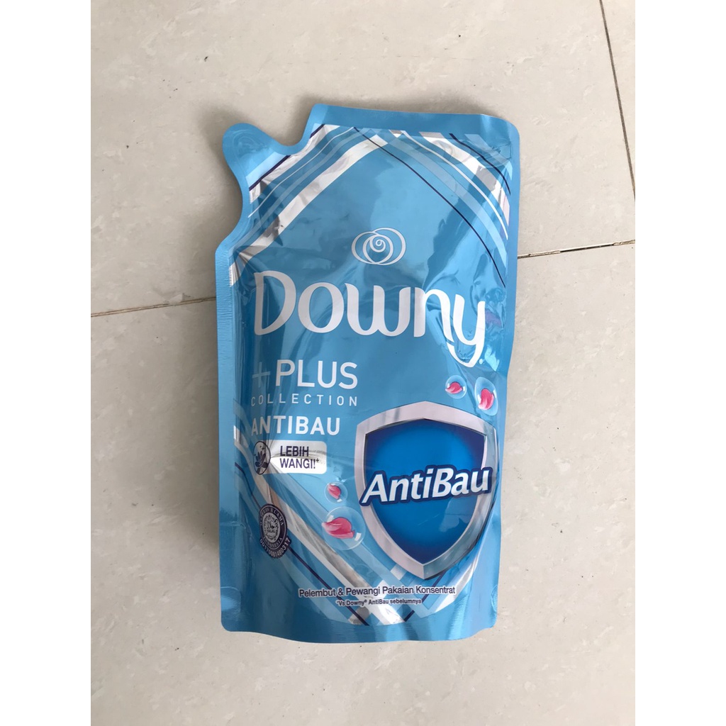 Downy +Plus Collection Anti Bau 720ml Pouch