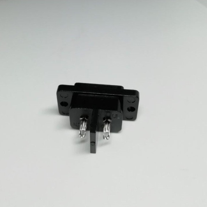 SOCKET AC 8 INPUT 110-220V