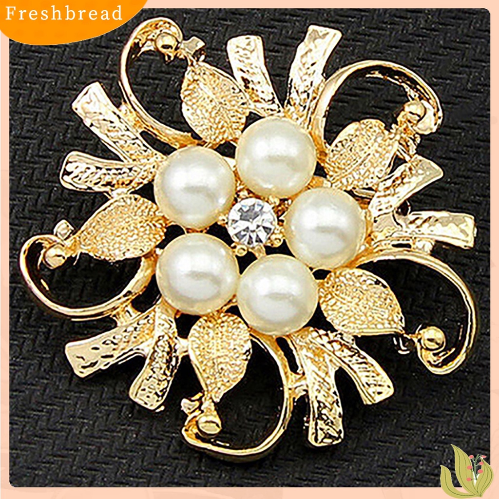 [ TERLARIS]Women Breastpin Elegant No Deformation Flower Rhinestone Faux Pearl Brooch Pin for Party Dating