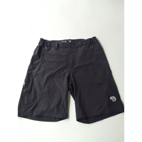 celana mountain hardware