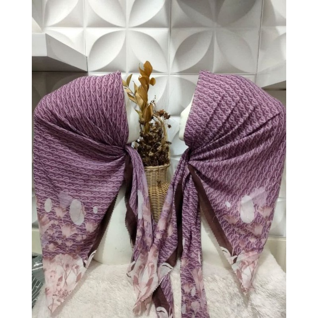 Hijab Motif Lasabelle / Hijab Branded Segiempat