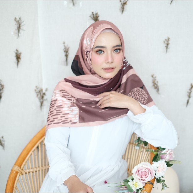 KERUDUNG SEGI EMPAT PRINTING MOTIF JILBAB SEGIEMPAT HIJAB SEGIEMPAT SCARF LESTARI