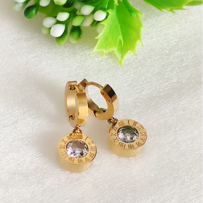 Anting Tusuk Titanium Model Bulat Permata Warna Emas