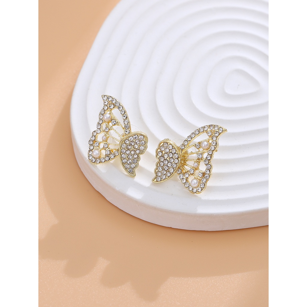 Anting Stud Desain Kupu-Kupu Aksen Berlian Gaya retro korea Untuk Wanita