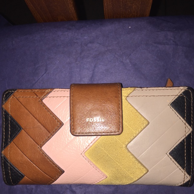 SOLD Fossil wallet logan full leather