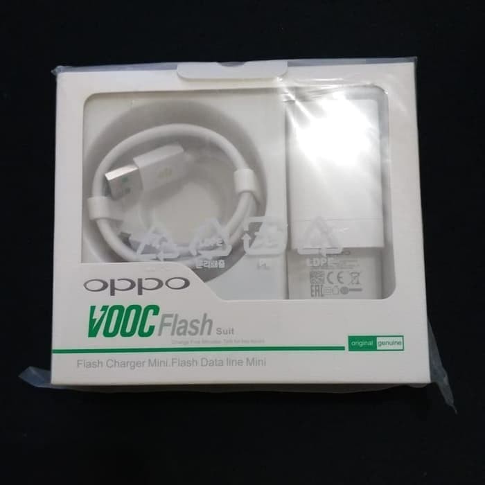 CHARGER OPPO VOOC 4.Ampere FAST CHARGING