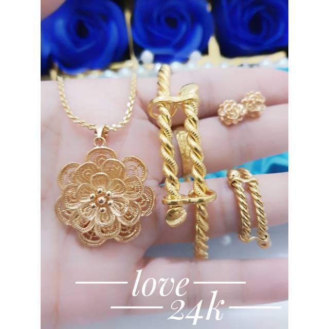 Perhiasan lapis emas 24 k 1 set