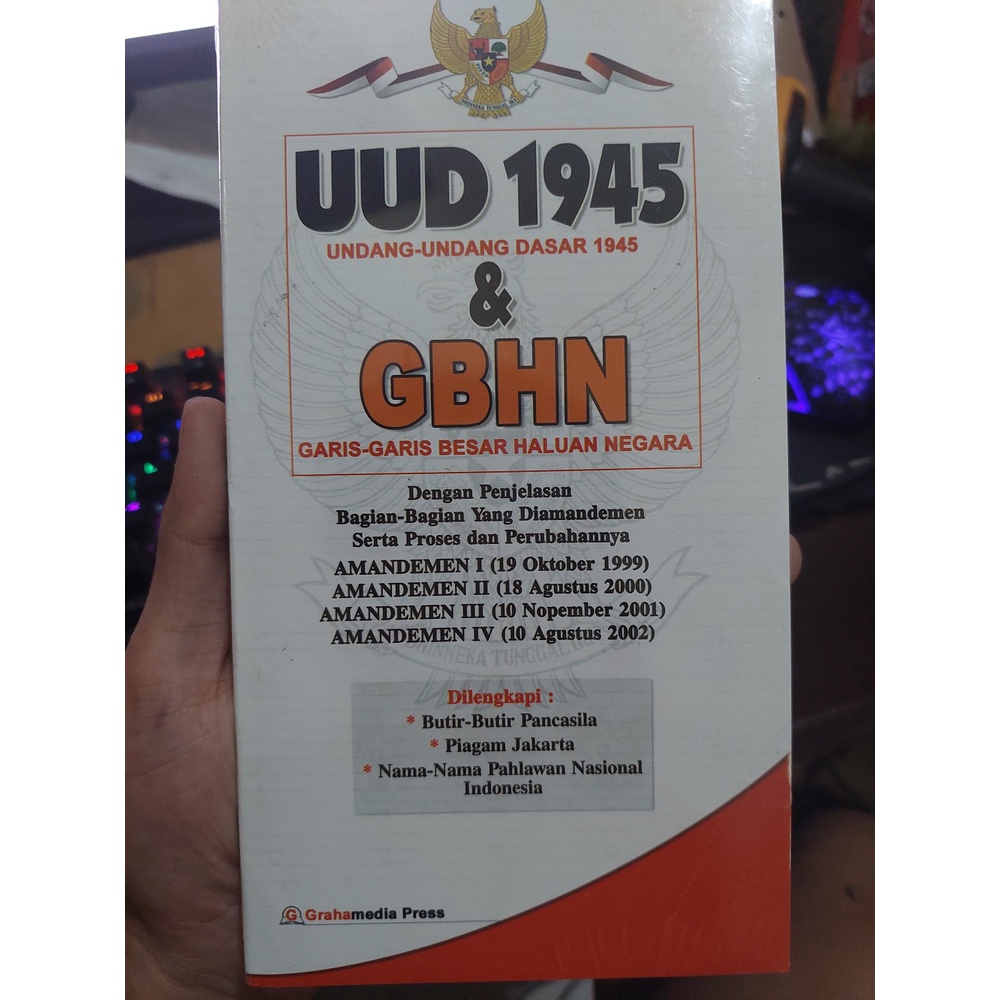 BUKU UNDANG-UNDANG, UUD 1945 GBHN KUHP DAN KUHAP HUKUM PERDATA PIDANA GRAHA MEDIA PRESS BEST SELLER-4