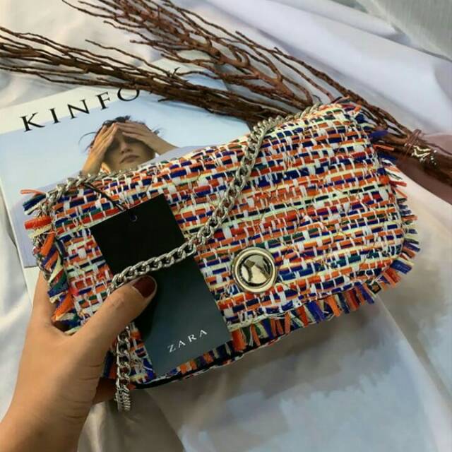 TAS ZARA RAJUT