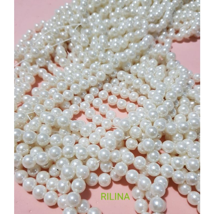 Mutiara warna putih metalik 39 gram Manik - Manik Lobang 8 mm