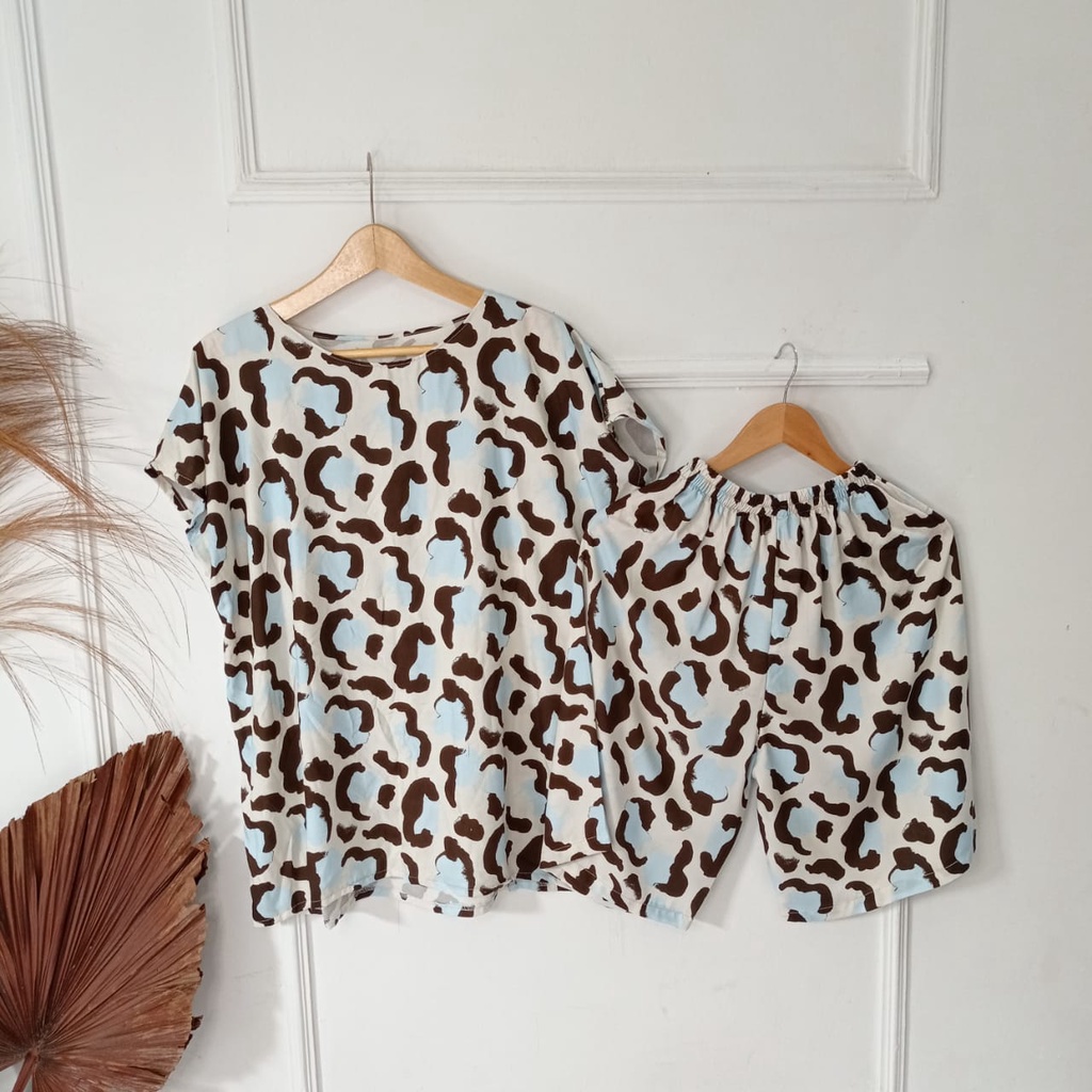 baju tidur wanita celana pendek - setcel rayon polos murah - setelan pendek wanita jumbo ld 120 - one set rayon jumbo lengan pendek-2