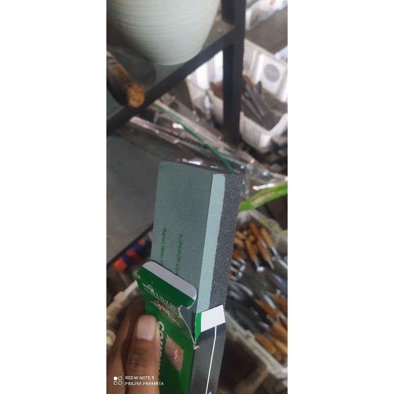 sharpening stone/batu asah/batu grinda/ungkal