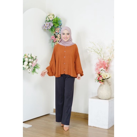 KEMEJA CROP/KEMEJA CRINGKLE/KEMEJA KUSUT/KEMEJA PENDEK/KEMEJA LENGAN KERUT/KEMEJA OVERSIZE/KEMEJA KANCING/KEMEJA WANITA/KEMEJA CASUAL