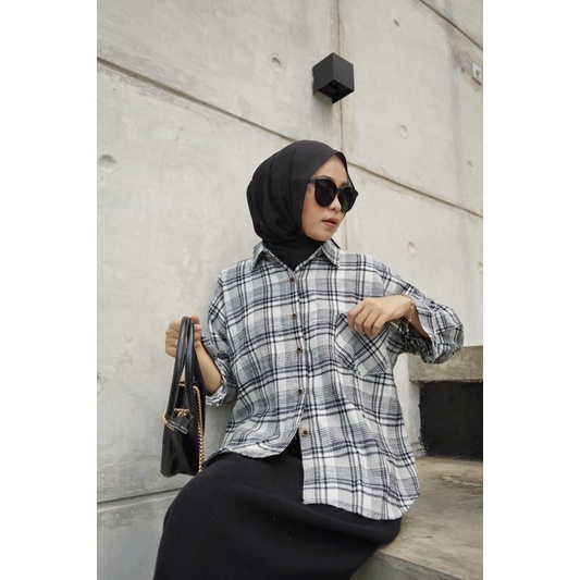 ANNA SHIRT / KEMEJA TARTAN WANITA-BROKEN WHITE