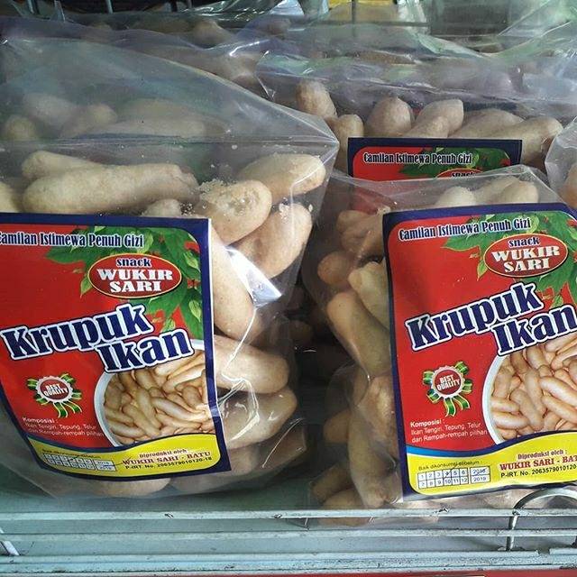 

KERUPUK IKAN TENGGIRI