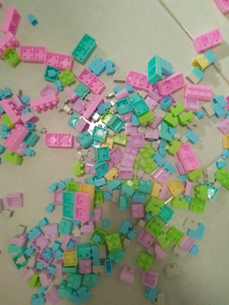 Jlt Bricks Creative Building 1000pcs Lego No. 1000a/b