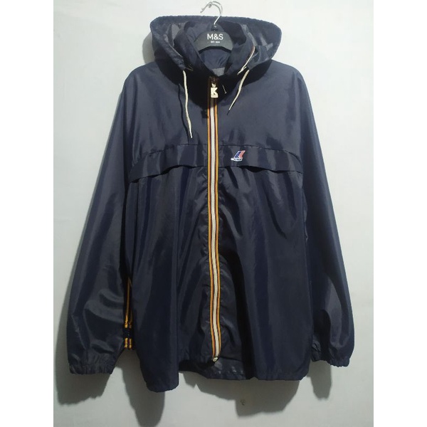 JAKET KWAY
