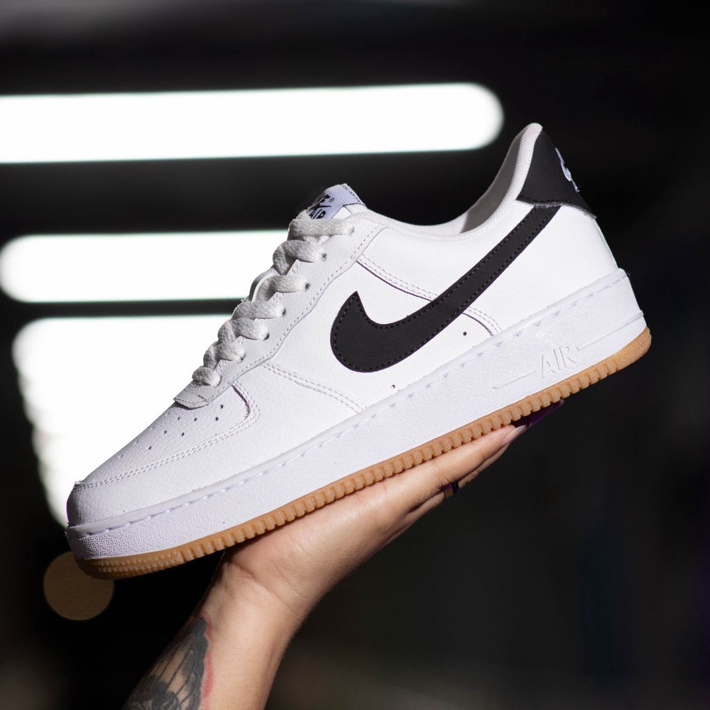 Nike Air Force 1 White BLack Sole Gum