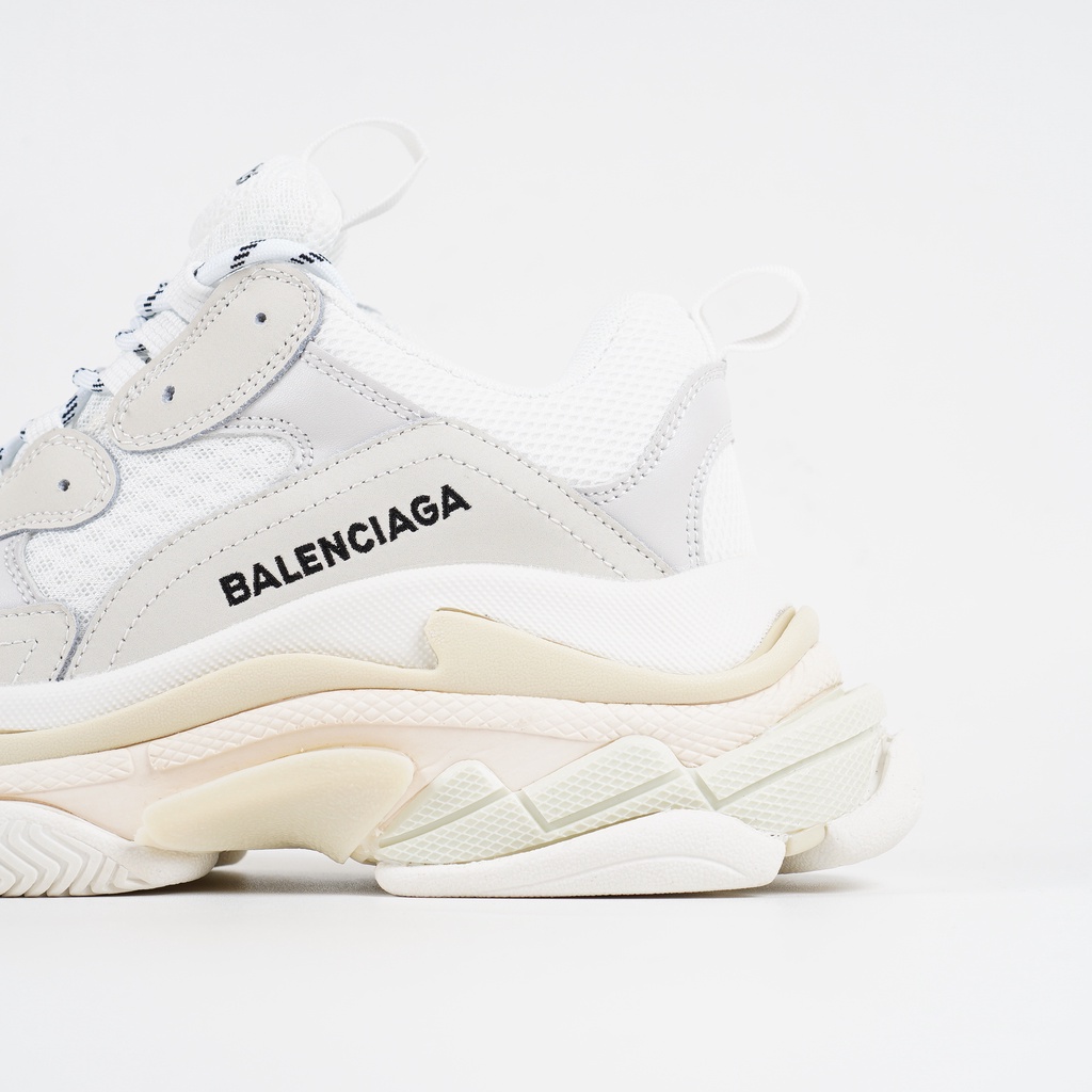 triple s runner balenciaga